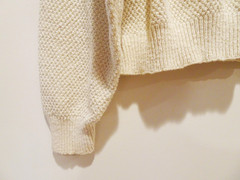 L/XL Vtg 90s Bloomsburg University PA Cream Boxy Oversized Soft Knit Sweater