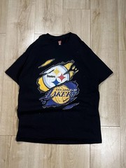 Hanes Pittsburgh Steelers & Los Angeles Lakers Split Graphic T-Shirt