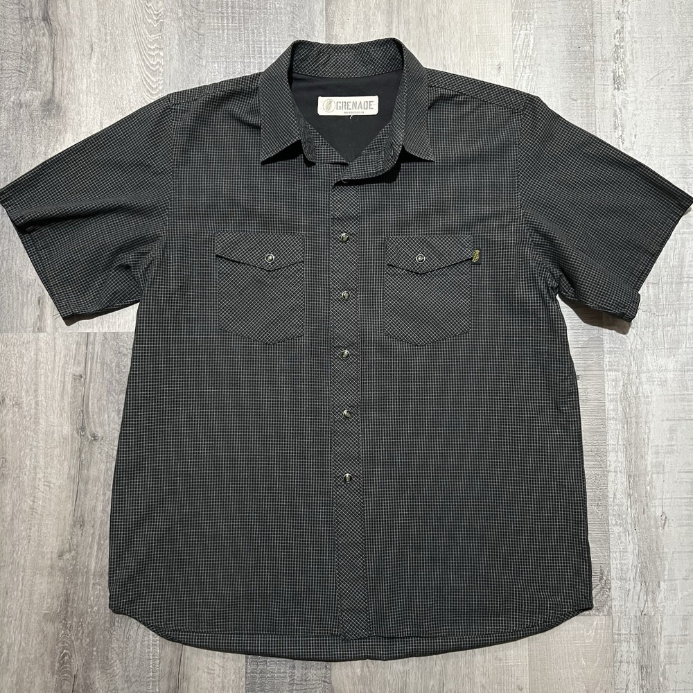 Grenade Gloves Snowboarding Black Pearl Snap Shirt Skater Grid Pattern SS Mens L