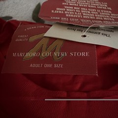 Vintage Marlboro Country Store Shirt Mens Large Red Pocket Logo Graphic 90s Tee