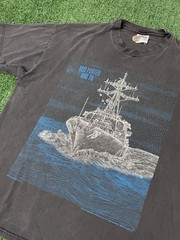 Vintage 90s “Blackbird USS Porter DDG 78 Freedoms Champion Warcraft T Shirt XL