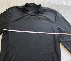 Lot of 2 Mens Size Small Various Brands Long Sleeve Black and Short Sleeve Green