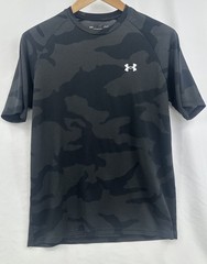 Under Armor Men Large Loose Fit Blac Mesh Light Weight Camouflage T-Shirt