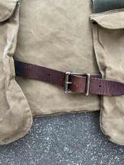 Filson Tincloth Game Bag Size 30 USA Made Vest Strap Leather Belt Closure