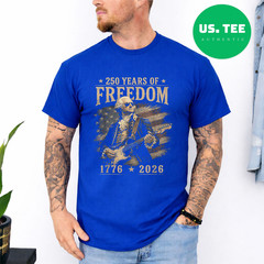 250th Anniversary George Washington Playing Guitar 4th July T-Shirt