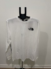 The North Face Long Sleeve Hit Graphic T-Shirt Mens Medium TNF White/Black NWT