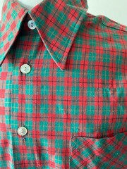 VINTAGE mens 70s ZURICH RED/GREEN CHECK PLAID COTTON LONG SLEEVED SHIRT 44″