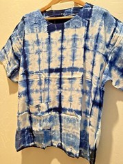 Unisex Handcrafted Indigo Vertical Design Tie Dye Round-Neck Casual Soft T-shirt