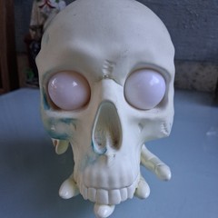 Medicom Toy UNDERCOVER × P.A.M. Skull & Hand Lamp White Limited