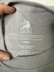 Zion Rootswear Bob Marley Mens T Shirt Gray Music Singer Soccer Size Large