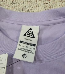 Nike ACG Lungs Long Sleeve T-Shirt Light Purple DR7753-515 Men’s Size Medium