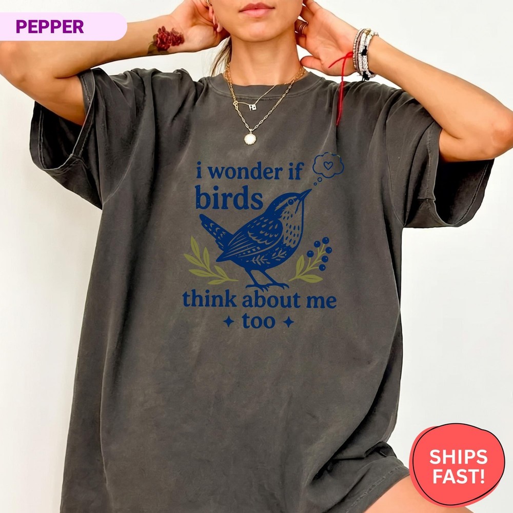 Bird Watching Vintage Retro Shirt Funny Minimalist Birder Bird Lover Gift Tee