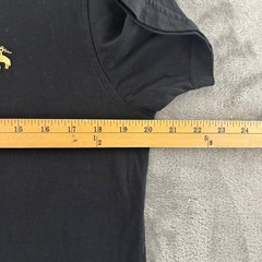 Brooks Brothers Logo Crew T-Shirt Mens M Black Cotton Short Sleeve Golden Fleece