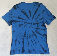 SNOOPY Men’s XL Joe Cool Tee Shirt Peanuts Chillin’ 24/7 Tie Dye Blue Hybrid NWT