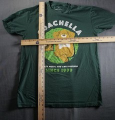 Coachella Shirt Mens Medium Green Bear Turntable DJ Music Festival Tee