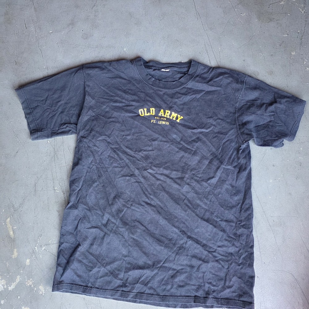 US ARMY OLD ARMY FORT LEWIS Tee shirt t-shirt sz L