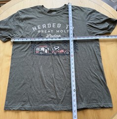 Great Wolf Lodge T Shirt Mens Large Gray Camping Graphic Tee Outdoor Travel