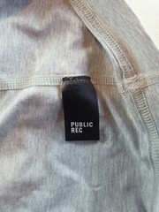 Public Rec Men’s Go-to Henley Tee Gray Stretch Short Sleeve Shirt Sz M