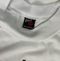 Vintage Kuala Lumpur Malaysia White Cotton T-shirt Medium Black Graphic Tee 90’s