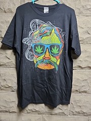 Hippie Techno Multicolor Marijuana/Pot Leaf Black T-Shirt Size L