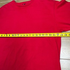 Levi’s Red Graphic T-Shirt Men’s Large Short Sleeve Cotton Crew Neck vintage