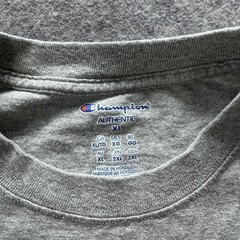 Champion Shirt Mens XL Gray Tagless Small C Logo Chest Tee Crewneck Cotton
