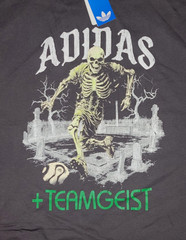 NEW MEN’S ADIDAS ORIGINALS TEAMGEIST SKELETON TREFOIL SHIRT ~SIZE MEDIUM #KW2172