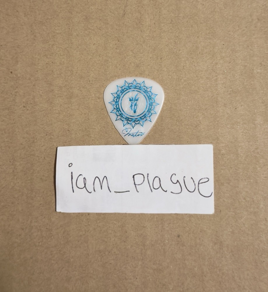 HANABIE. Chicago Lollapalooza 2024 Tour Played Guitar Pick Matsuri Shirt Poster