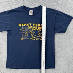 Vtg Fruit Of the Loom Mens Large Blue T Shirt 2006 Beast Feast Beaver On A Bun
