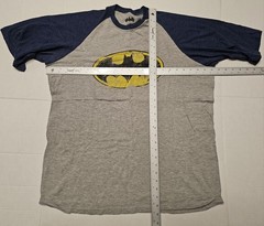 Batman Logo Men’s T-Shirt 2XL Gray & Navy Distressed DC Comics Bat Symbol