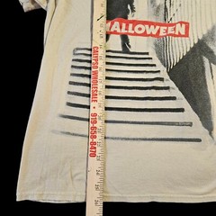 Michael Myers 1978 Halloween T-shirt Spooky Stairs Size L Mask Villain Pre-owned