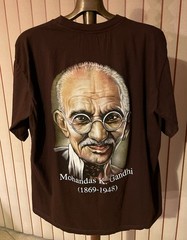 Mohandas Gandhi VTG T-Shirt UNISEX XXL Brown S/S (10/2/1869-1/30/1948) + Gift