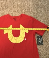 True Religion World Tour Red & Gold Horseshoe T Shirt Mens Large NWT