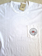 NWT FAHERTY Mens Sunwashed SUN & WAVES White Graphic Pocket Tee XL MKS2532