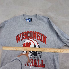 Vintage Steve Barrys Shirt Mens XL Long Sleeve Tee Wisconsin Badger Football Y2K