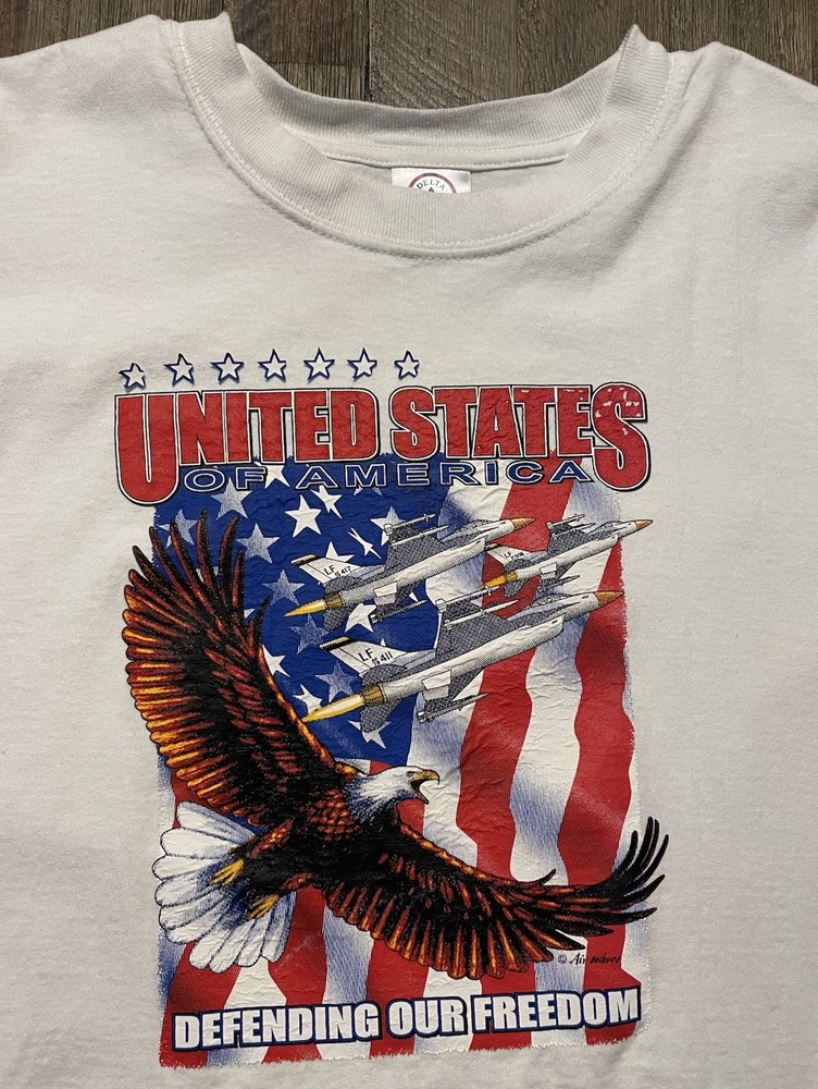 United States USA Defending Our Freedom Military Air Waves Air Force T-Shirt XL
