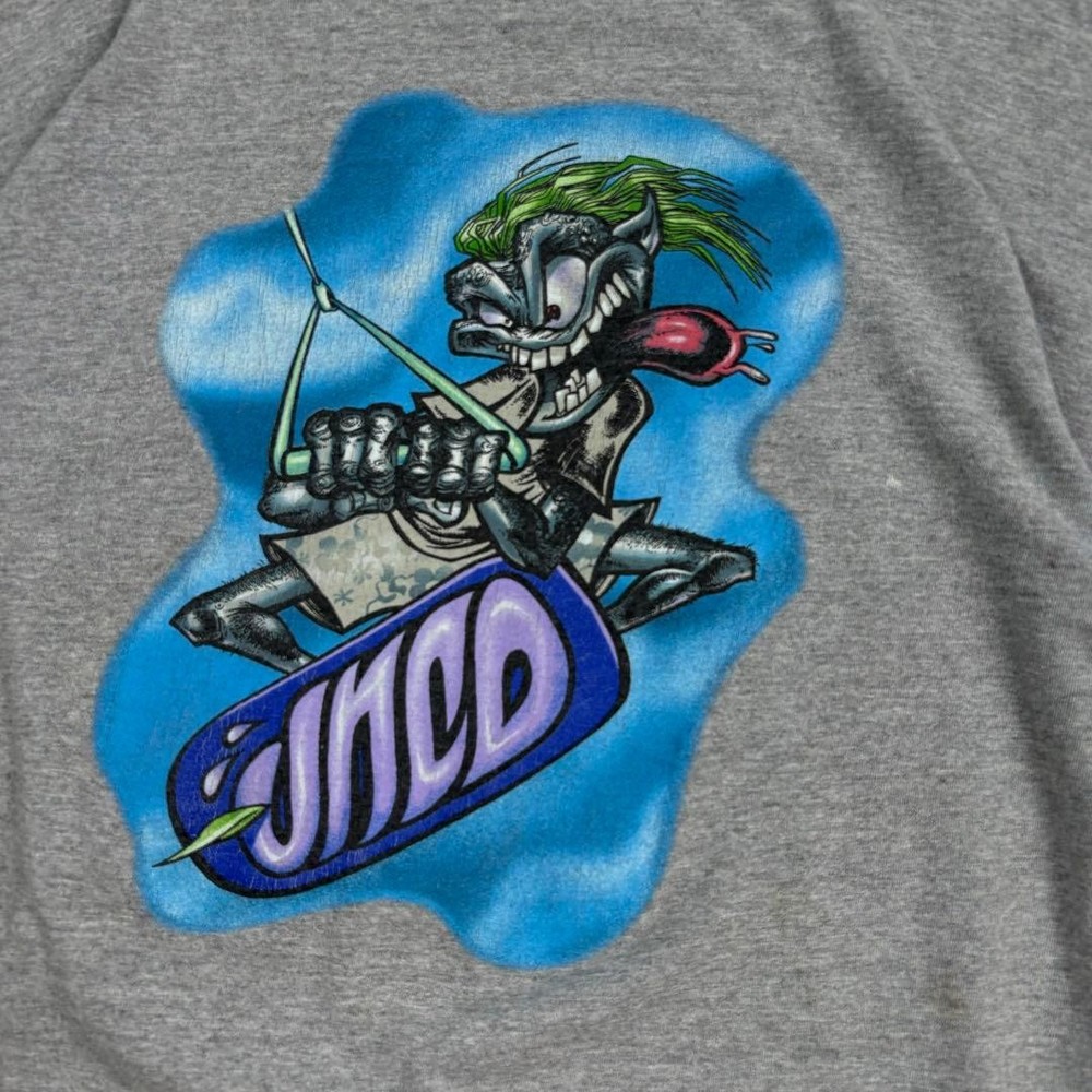 JNCO Print Tee XL – Unique Design, Vintage Style