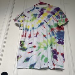Hanes -Red Yellow Blue Tie Dye -Hippie T-Shirt -Hand Dyed Size S – Never Worn