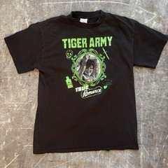 Vintage Y2K Early 2000s Tiger Army True Romance Band T-Shirt AFI Rancid Med