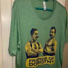 PRIDE FRIENDS OF DOROTHY VINTAGE T SHIRT MENS XL LGBTQ+ COMMUNITY BIG BEAR FOD