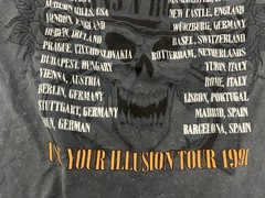 GUNS N’ ROSES L Large Concert Tee Shirt USE YOUR ILLUSION Tour Cities 1991 Black
