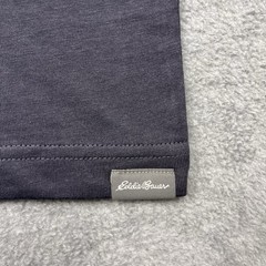 NWT Eddie Bauer Men’s Medium T-Shirt Pocket Midnight Navy Crewneck Short Sleeve