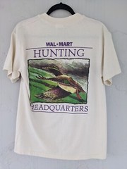 Vtg Walmart Sports Specialist Hunting Headquarters Associate Crewneck Tee Medium