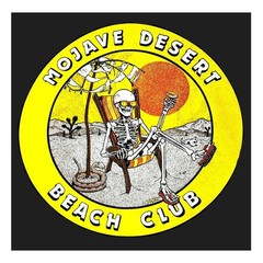 Mojave Desert Beach Club T-Shirt Vintage Design