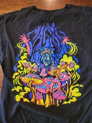 ALAB Black Magic Mushroom T-Shirt Med Neon Psychedelic Blacklight Wizard Graphic
