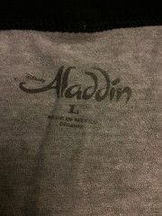 Aladdin – “Disney Aladdin” – Gray Shirt With black 3/4 Sleeves & Trim – L