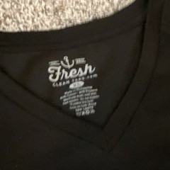 Fresh Clean Tees Black White Navy Light Blue V-Neck Short Sleeve T-Shirt XL