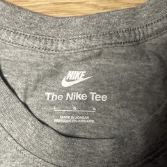 Nike Men Gray Black Short Sleeve Just Do It Logo T Shirt AR5006-063 Size L NWT