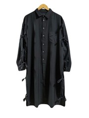 NOT CONVENTIONAL Slit Ribbon Shirt Black Free Size Unisex