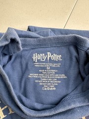 Harry Potter Hogwarts Crest Blue Graphic T-Shirt Size M 100% Cotton Tee Gold